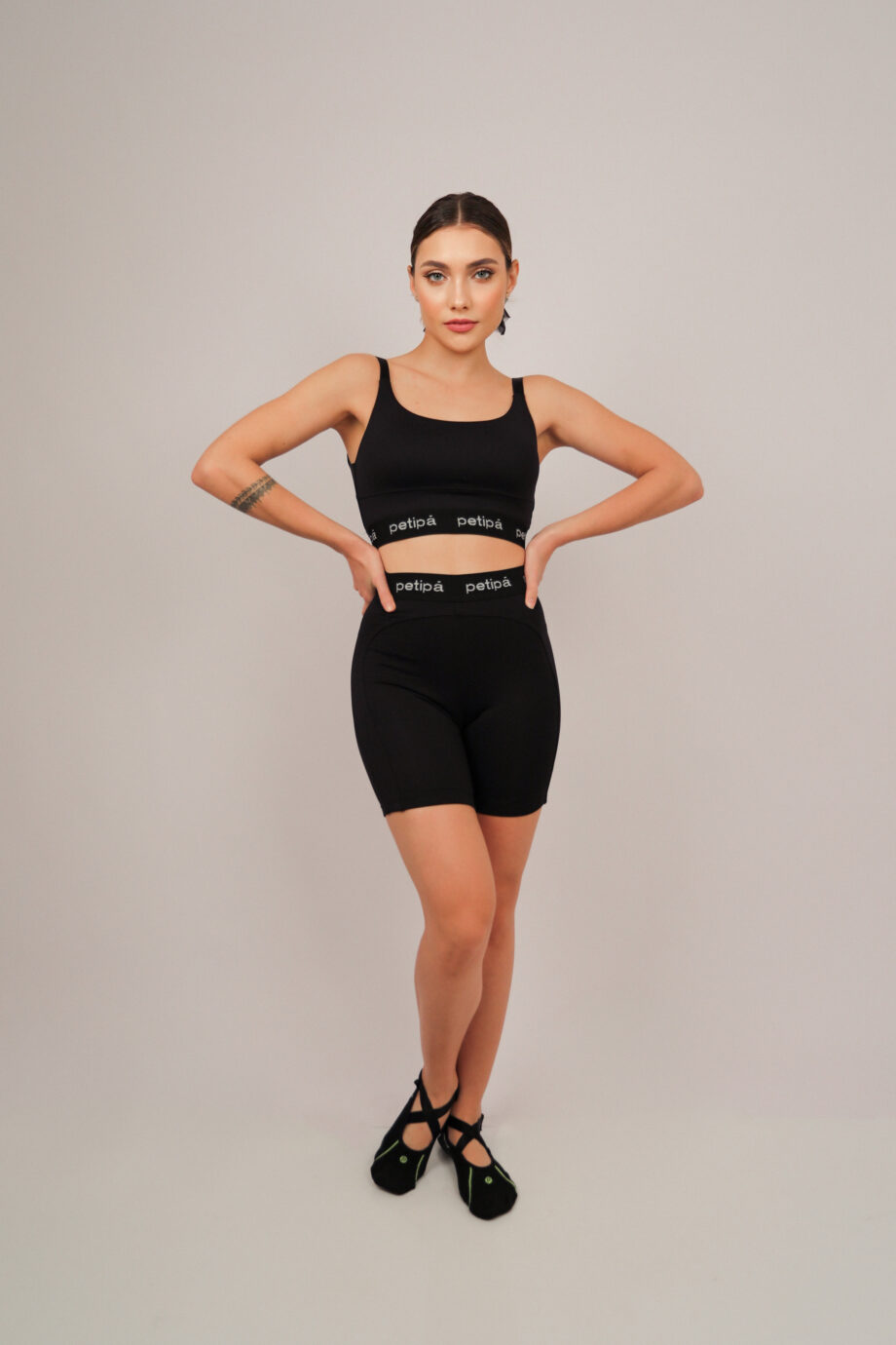 Top Glow Sport Petipá Preto